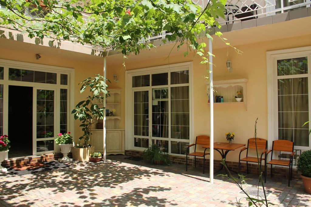 Apart Hotel Clumba Odessa Zewnętrze zdjęcie